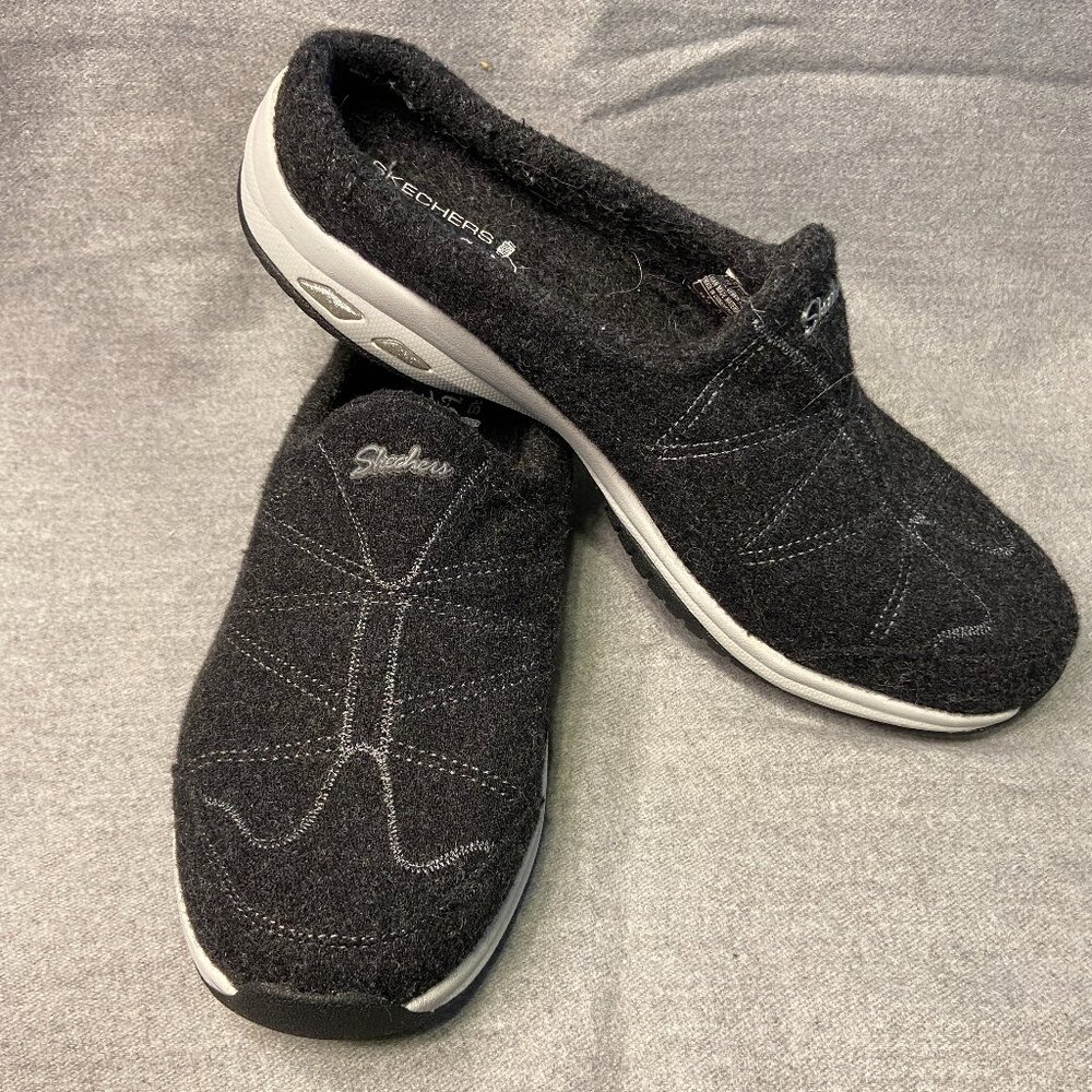 SKECHERS Washable Wool clogs, Size 10